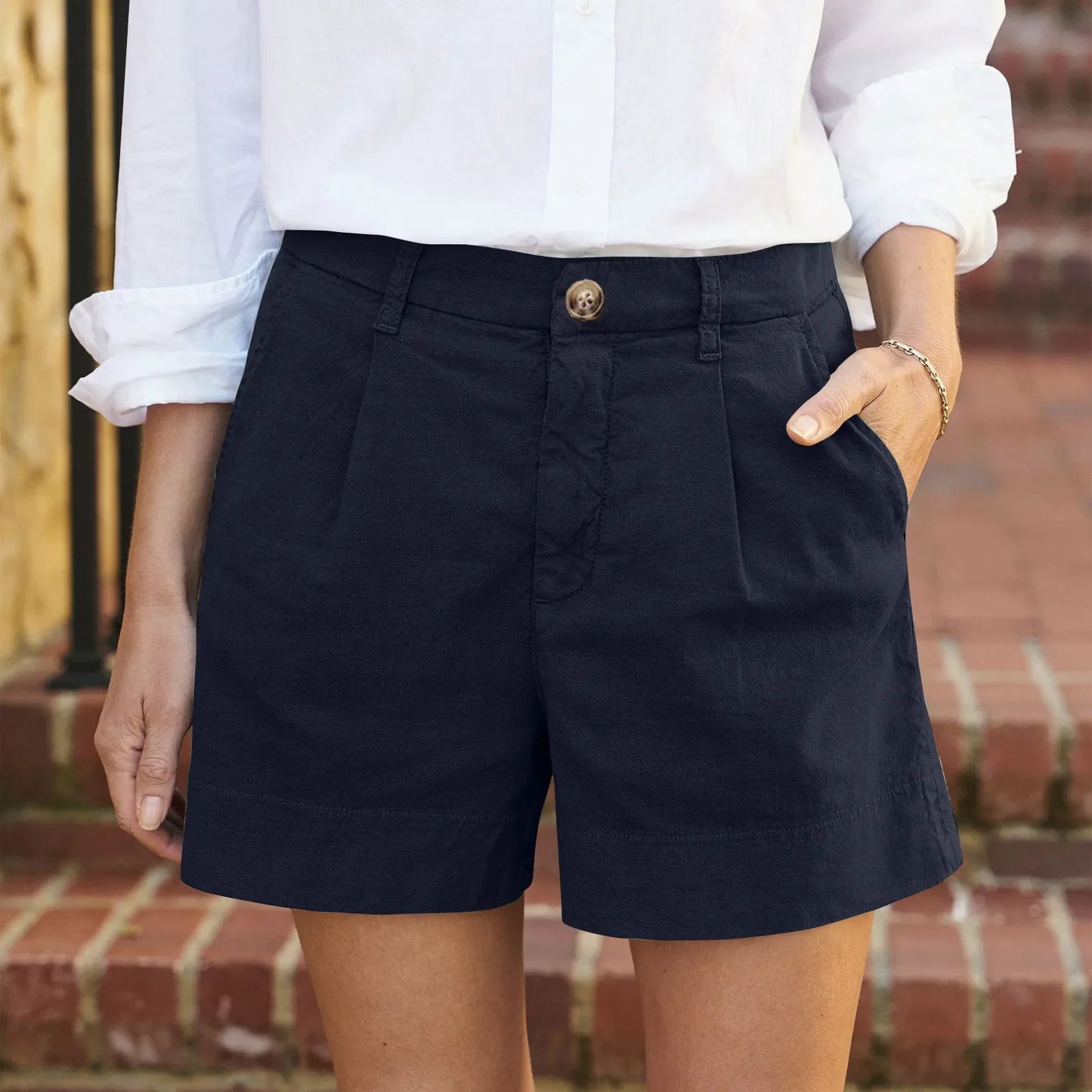 Bridget | Hoge taille shorts met knopen