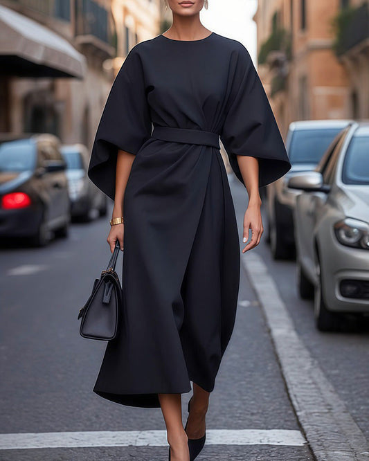 Nada  jurk met elegante lampas mouwen en riem