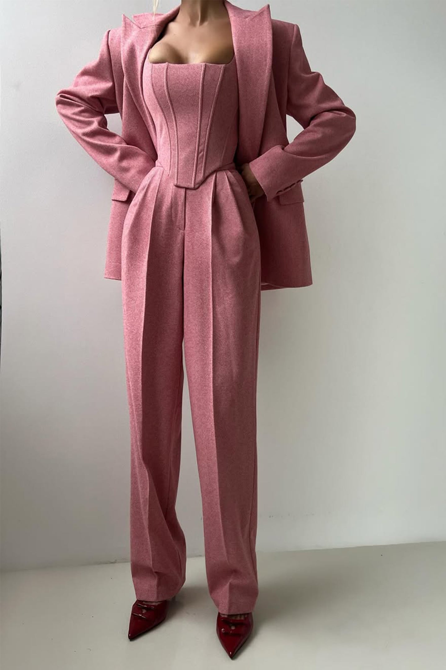 Daniella™ Set | Luxe 2-Delig Set met Gratis Dubbelrijige Blazer