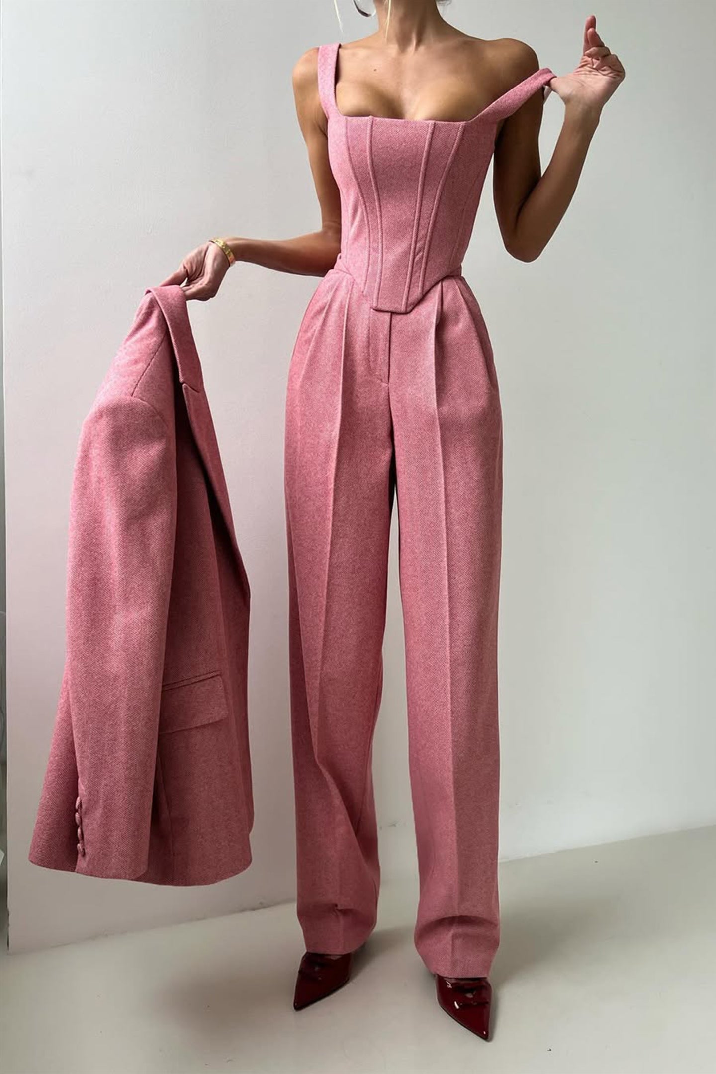 Daniella™ Set | Luxe 2-Delig Set met Gratis Dubbelrijige Blazer