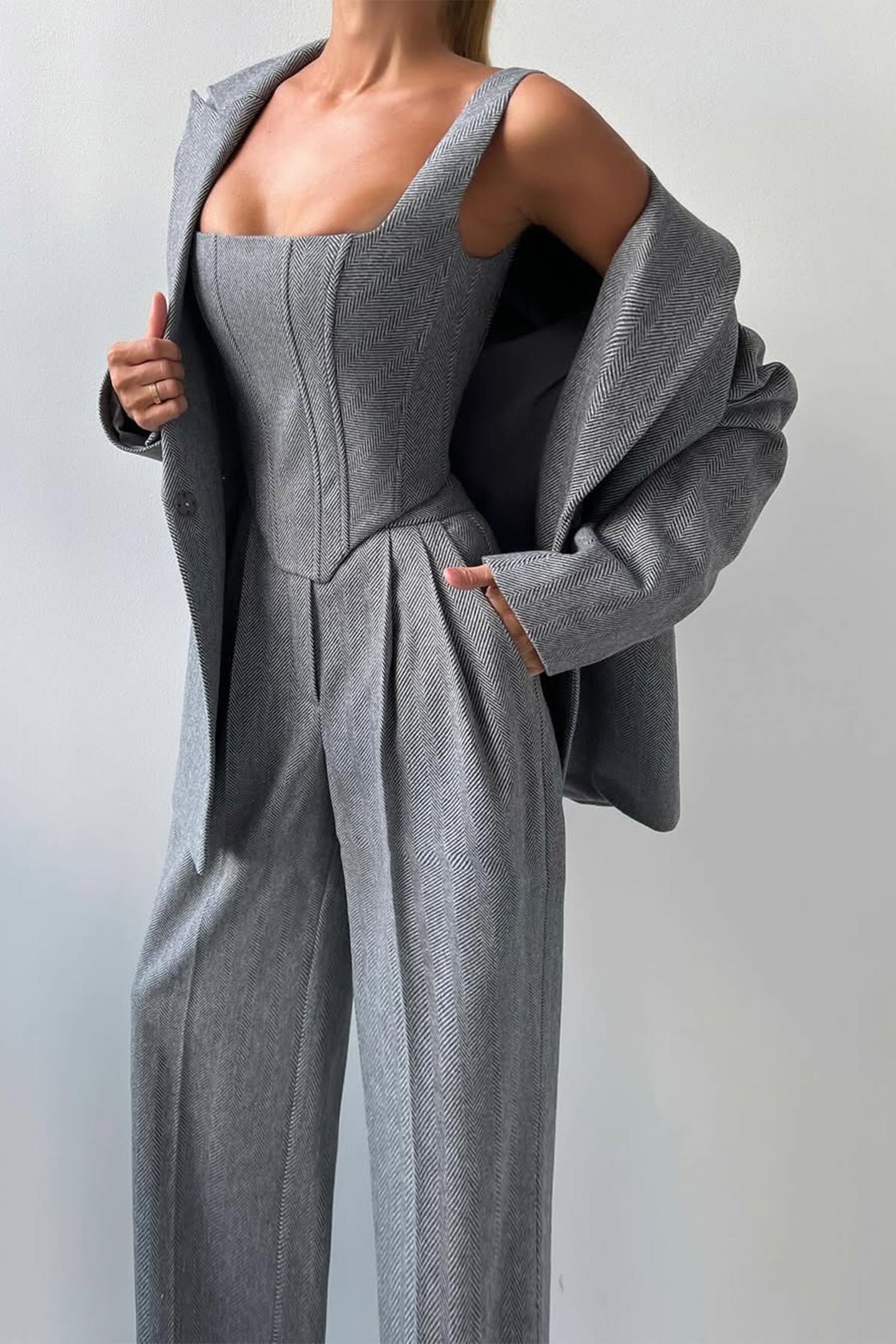 Daniella™ Set | Luxe 2-Delig Set met Gratis Dubbelrijige Blazer
