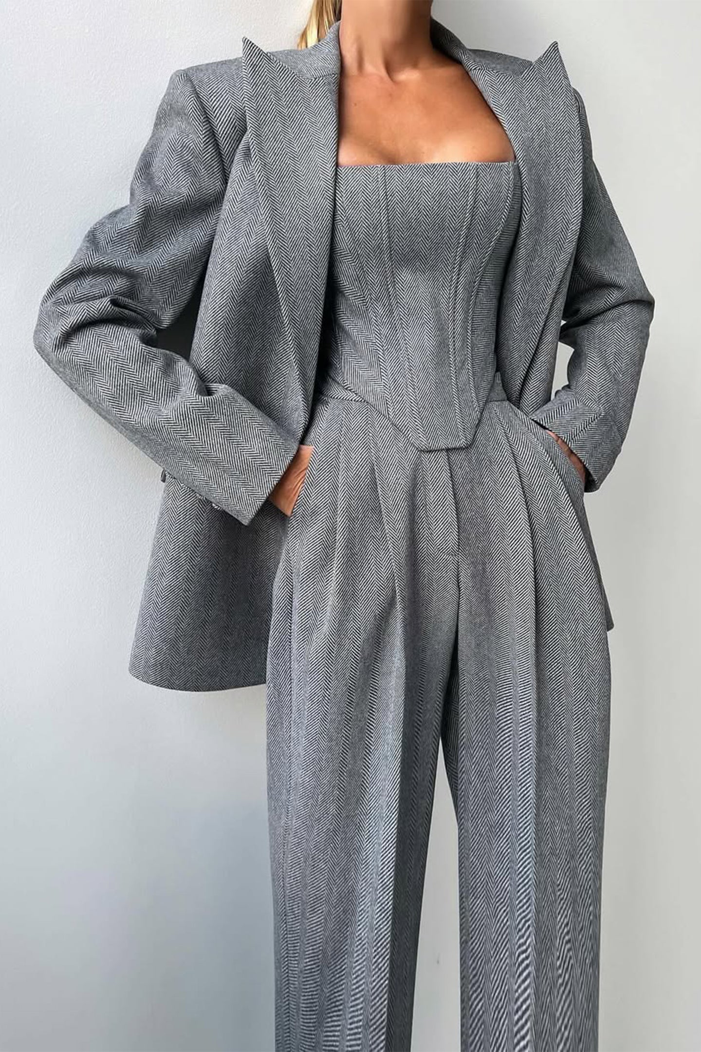 Daniella™ Set | Luxe 2-Delig Set met Gratis Dubbelrijige Blazer
